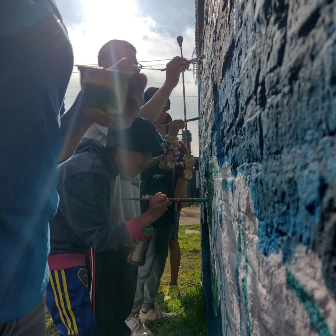 Jornada de murales en el Gorki
