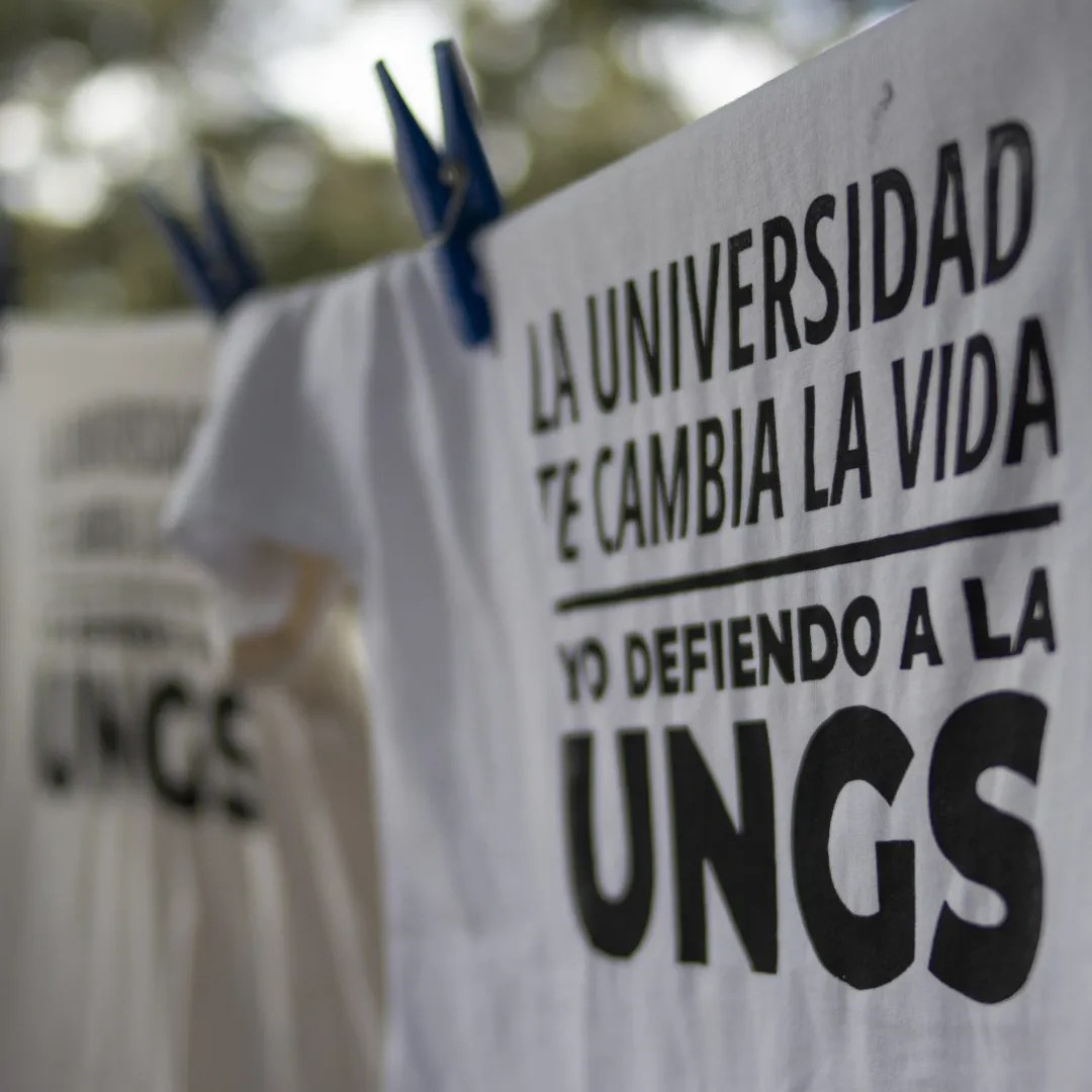 Concentración en San Miguel en defensa de la universidad pública