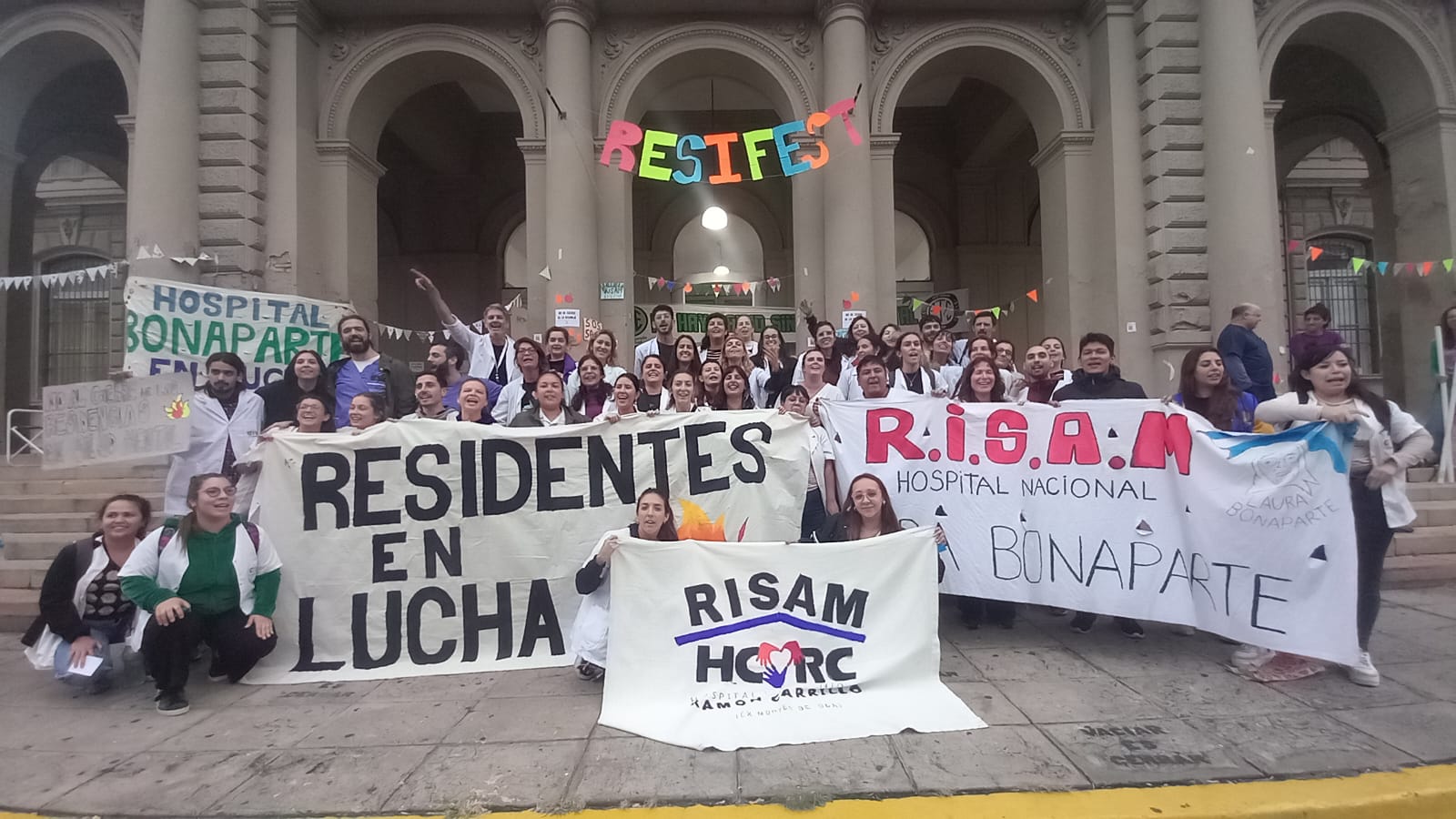 “No hay Salud sin Salud Mental” Trabajadores del Hospital Bonaparte reclaman el cierre de las Residencias Interdisciplinarias en Salud Mental